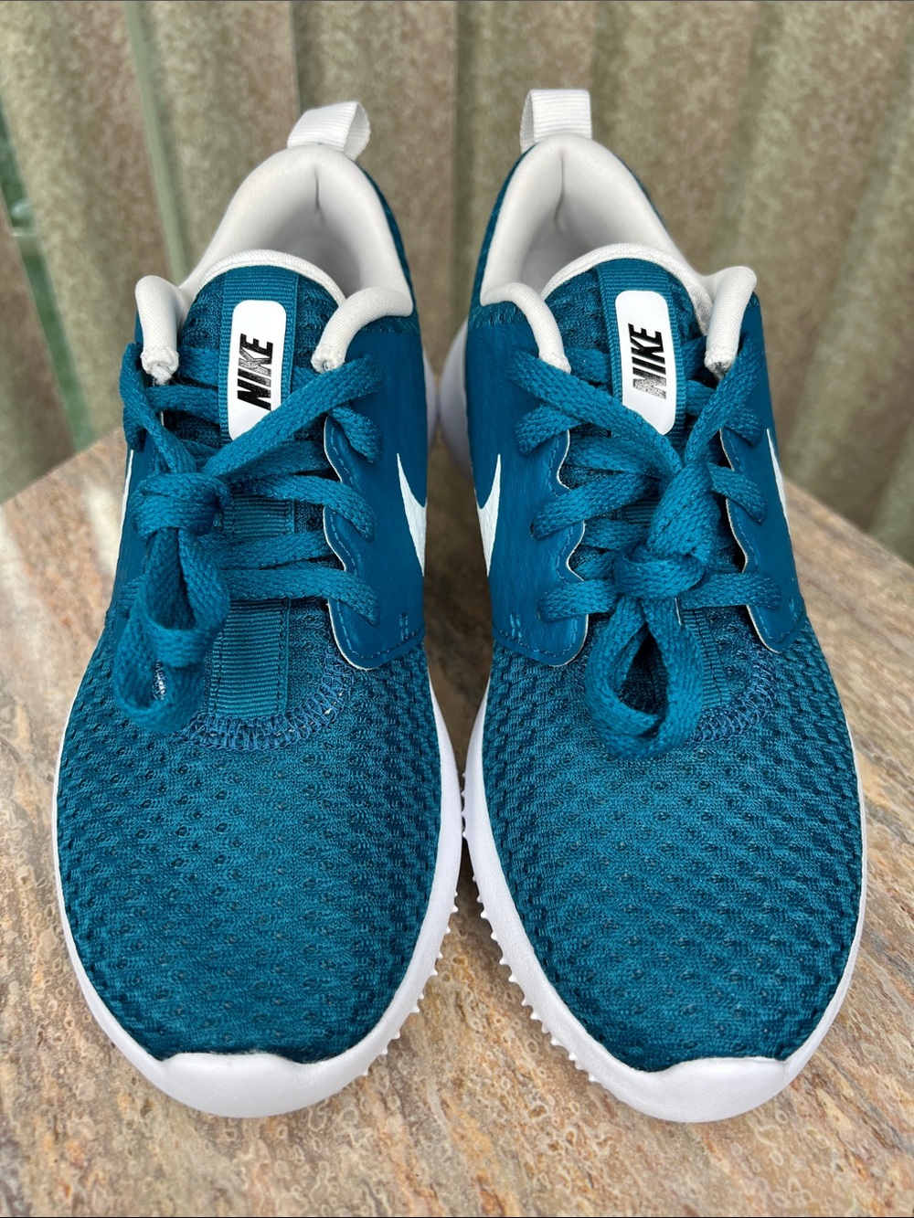 Nike Youth NWOB Teal Blue Mesh Sneakers S-2Y